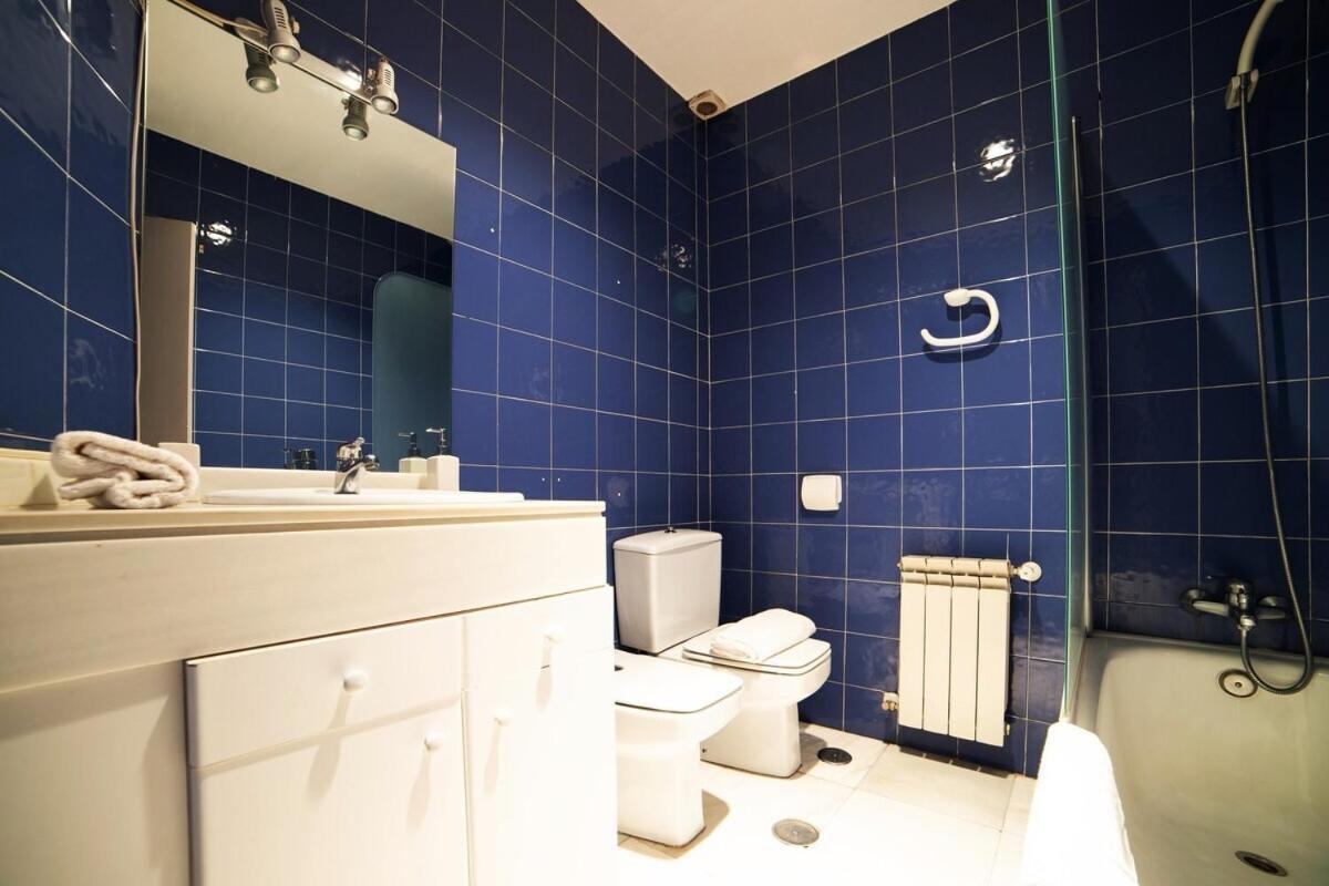 Bright Apartment In Historical City Center Madrid Eksteriør bilde